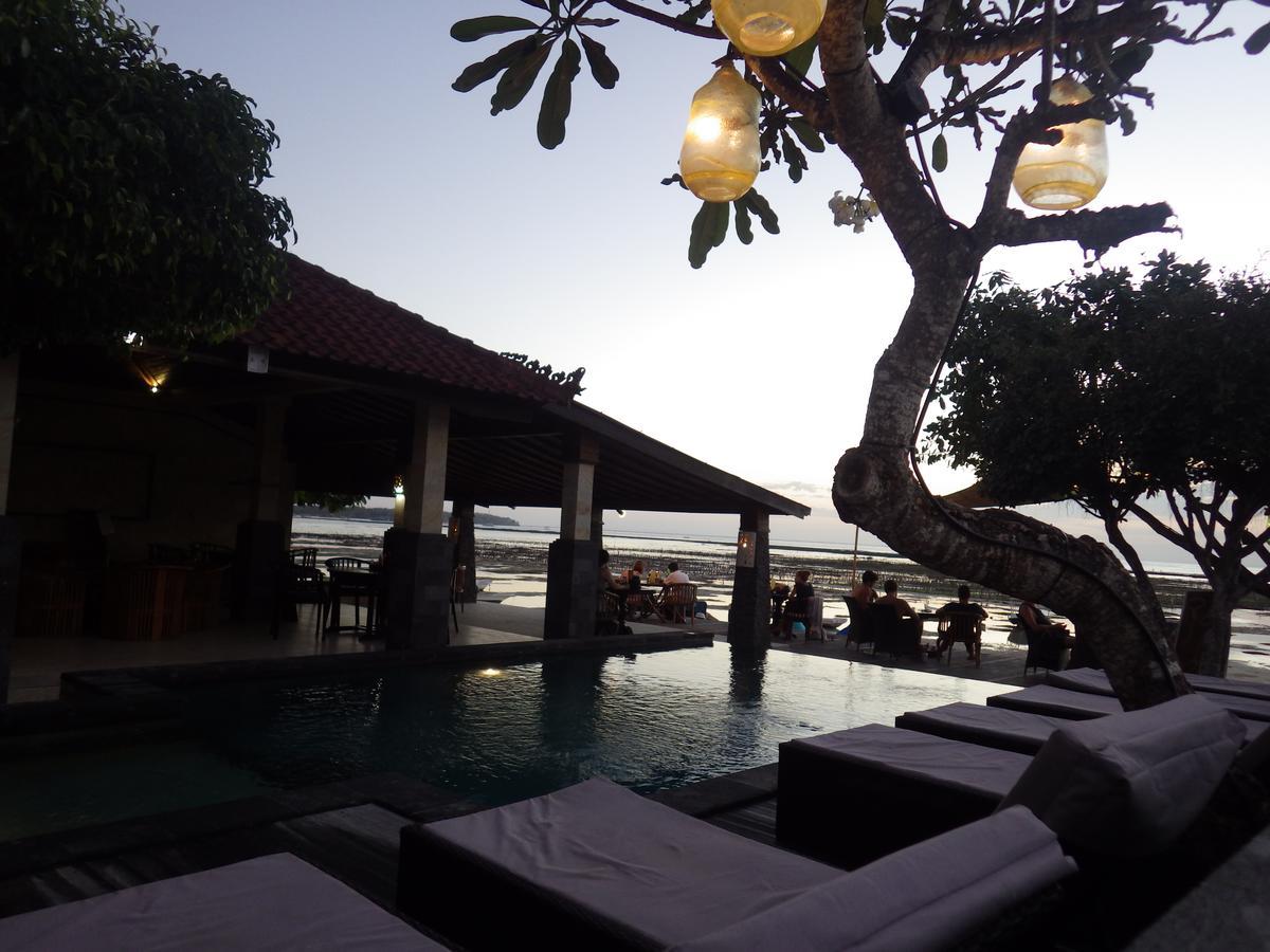 Puri Nusa Beach Hotel Lembongan Exterior foto